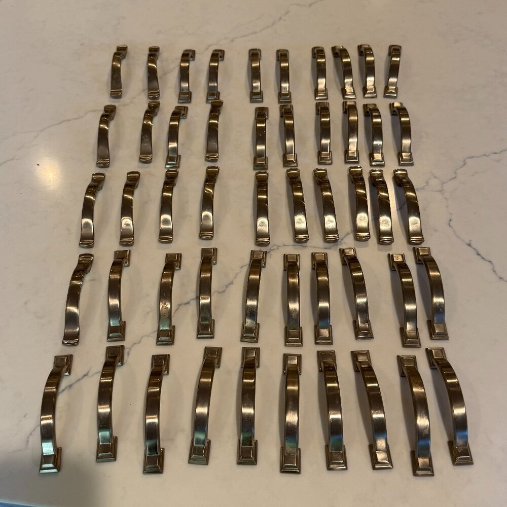 Cabinet Pull Handles - 50 QTY